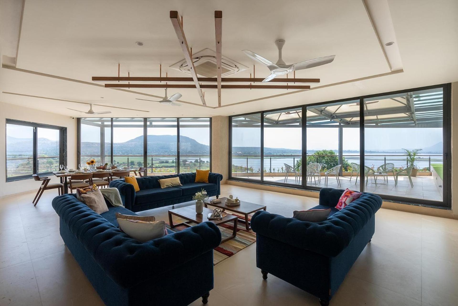 Pearl Lakeview Mansion By Stayvista - Lakeside Villa With Infinity Pool, Jacuzzi, In-House Theatre & Games Room 이가트푸리 외부 사진